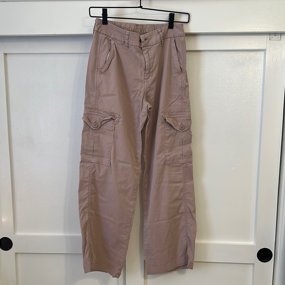 Abercrombie & Fitch Light Pink Wide Leg Cargo Pants